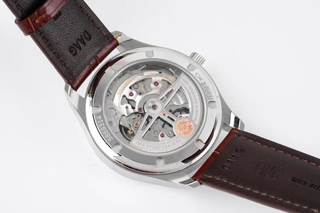 ZF Factorytop-tier replicaIWCsuper watch men's white dial brown belt automatic movementleather strap Portuguese series watch movement picture