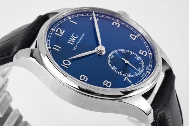 ZF Factorytop-tier replicaIWChigh-quality watch men's blue dial black belt Portugal series automatic movementleather strap watch detail shots