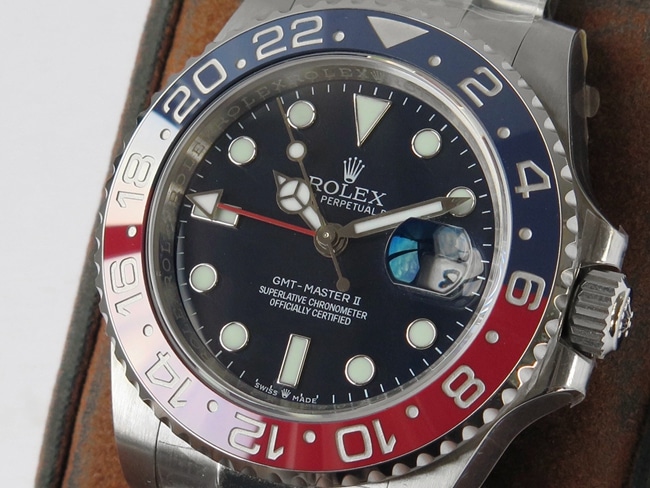GS factory Rolextop-tier watch men's blue dialsteel bracelet GMT-Master type II GMT series mechanical watch front view
