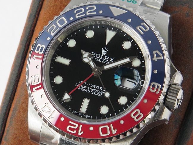 GS factory top-tier replicaRolex super a watch men's black dialsteel braceletGMT-Master type II GMT series watch front view