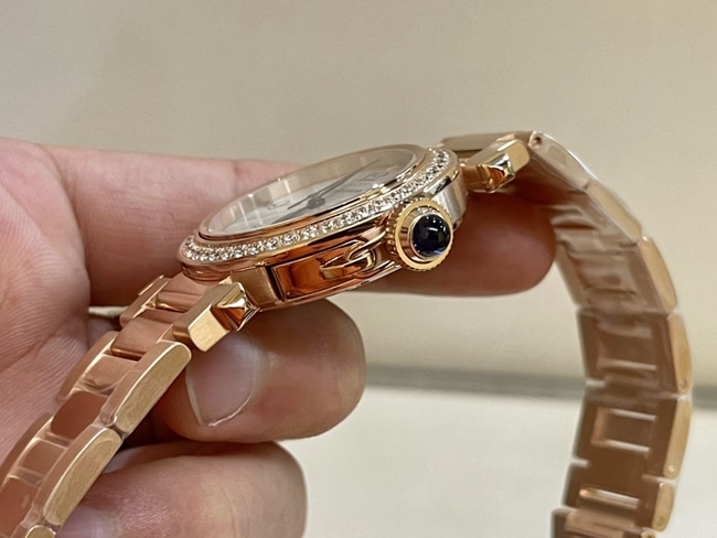 top-tier watch Cartier women's white dialsteel bracelet key series 18krose gold watch side view