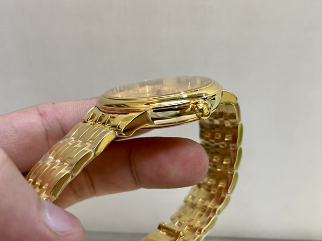 top-tier watch Omega men's gold plate gold steel bracelet Diefei series 41mm natural real diamond mechanical watch side view