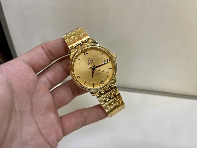 top-tier watch Omega men's gold plate gold steel bracelet Die Fei series 41mm natural real diamond mechanical watch front view