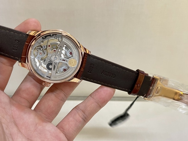 top-tier watch IWC men's white dial brown belt Portuguese 7 series natural diamond automatic movementleather strap watch movement picture