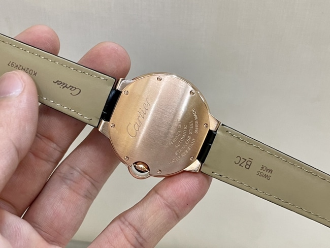 Top-tier watch Cartier men's white dial black belt 18Krose gold South African real diamond leather strap mechanical watch back cover picture