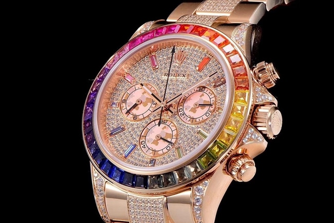 JH factory top-tier watch Rolexwhite dial gold band Oyster Perpetual Cosmograph Daytona watch front view