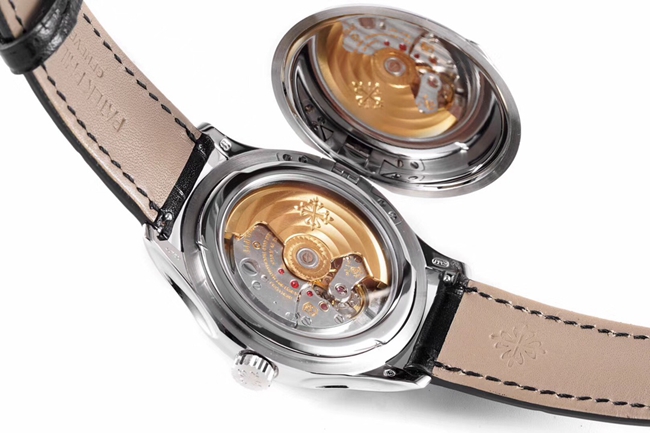 ZF Factorytop-tier watch Patek Philippe men's white dial black belt mechanical classical series leather strap watch movement picture
