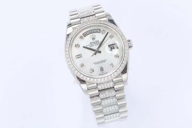 EWtop-tier watch Rolex men's white dialsteel bracelet 2021 new day displayDatejust mechanical watch front view