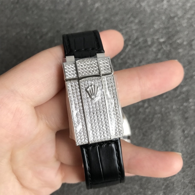 top-tier watch Rolex men's gray plate black belt log series baby's breath automatic movement crocodile leather strap watch clasp picture