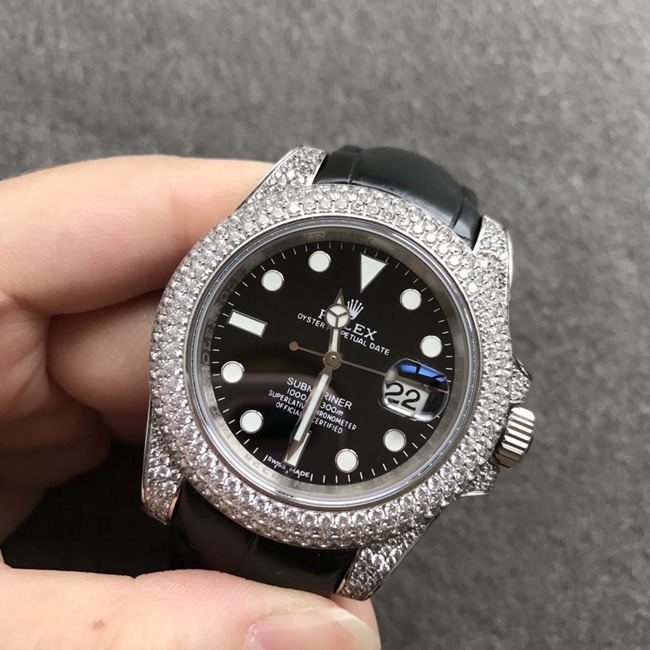 top-tier watch Rolex men's black dial black belt Submariner series fully automatic movementleather strap watch front view