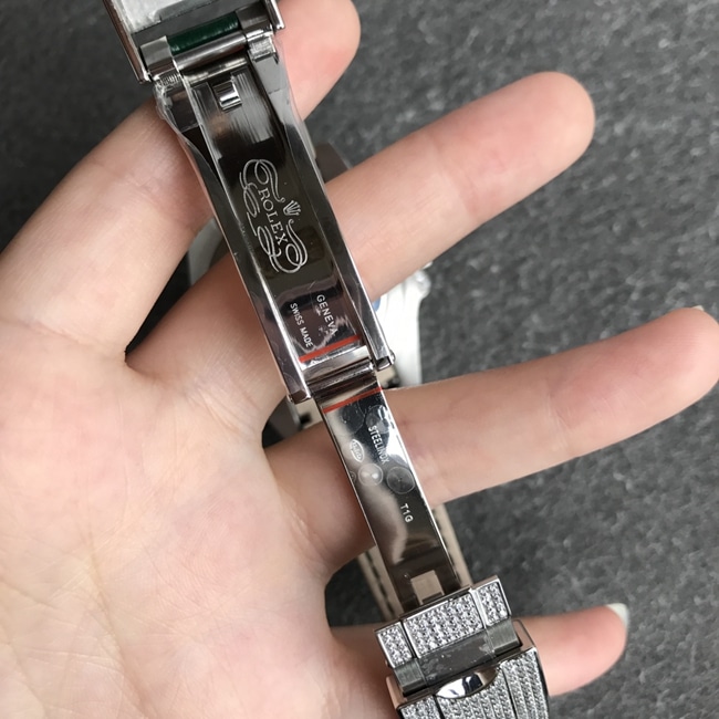 Top-tier watch Rolex men's green dial green strap fully automatic movement Submariner series leather strap watch clasp picture