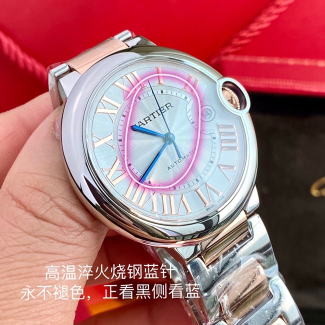 top-tier watch Cartier men's white dialsteel bracelet 42mm fully automatic movement blue balloon series watch front view