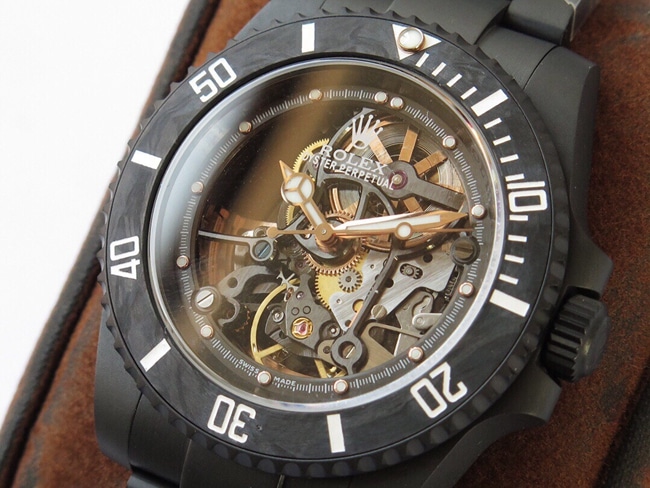 top-tierhigh-quality watch Rolex men's black dialsteel bracelet fully hollow Submariner series mechanical watch front view