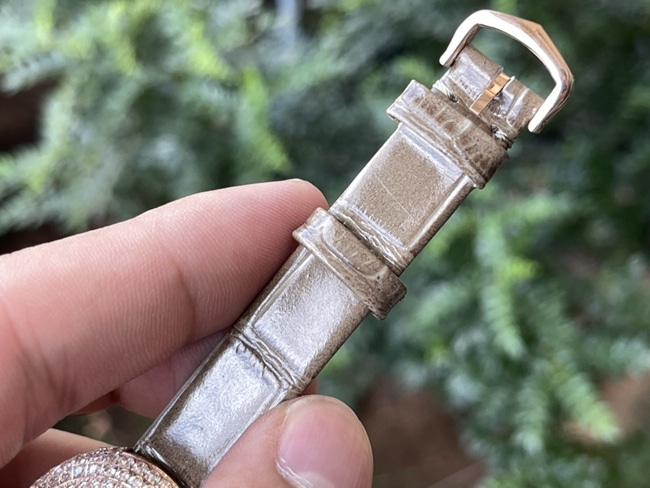 Top copy watches Cartier bathtub series women's quartz belt watch buckle figure