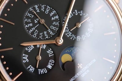 Vacheron Constantin Malta series 30135/000R-8973 watch detail shots