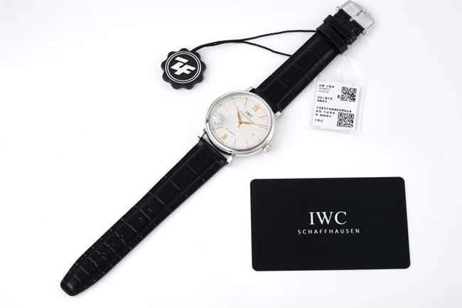 ZF Factorytop-tier watch IWC strongest Portofino series automatic movementleather strap watch front view