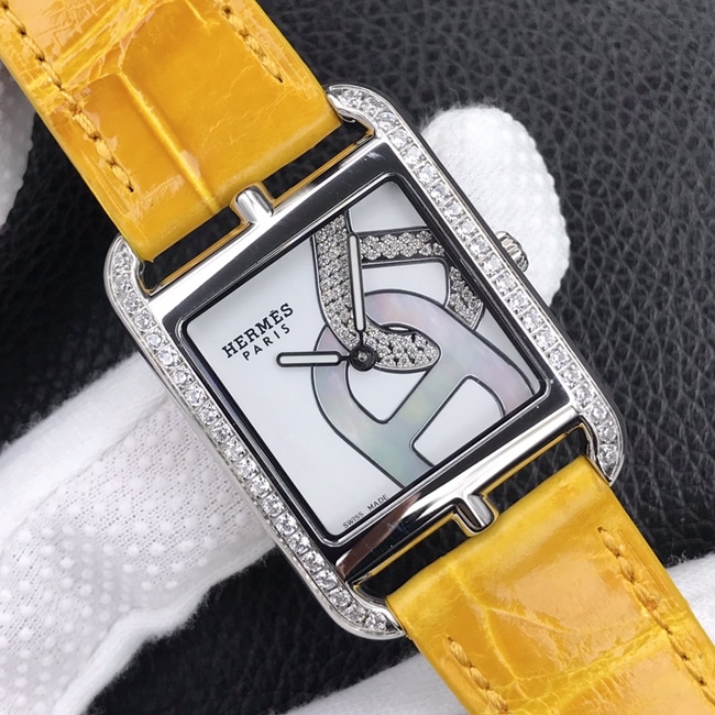 YFtop-tier watch Hermès white dial yellow belt quartzleather strap women's watch front view