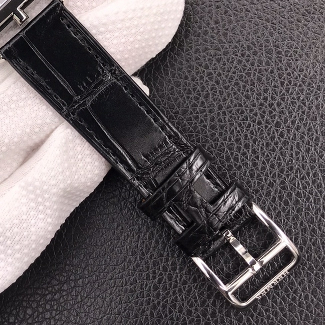 YF factory top-tier watch Hermès women's black dial black belt quartzleather strap watch clasp picture