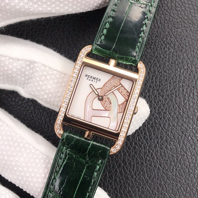 YF factory top-tier watch Hermès white dial green strap crocodile leather strapquartz watch front view