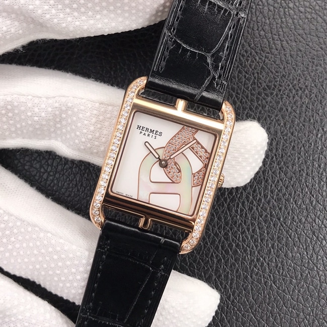 YF factory top-tier watch Hermès women's white dial black belt square stainless steel quartzleather strap watch front view