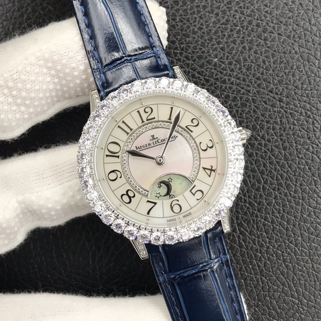 GF Factorytop-tier watch Jaeger-LeCoultre women's white dial blue belt dating series leather strap watch front view