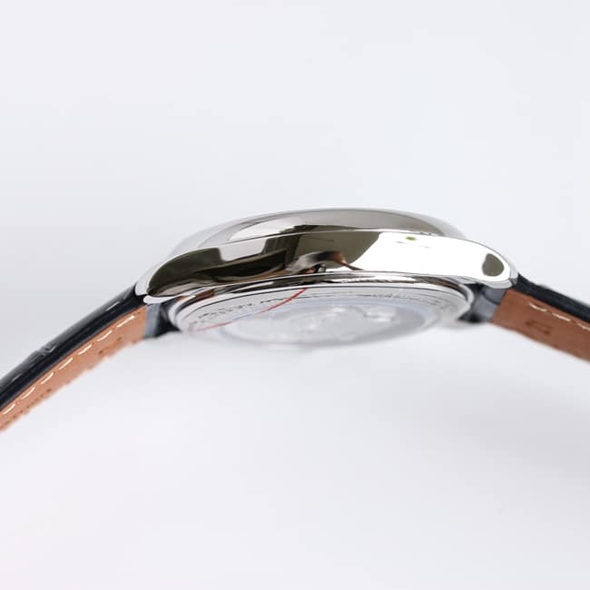 GF Factorytop-tier watch Longines men's blue dial blue belt master series leather strap watch side view