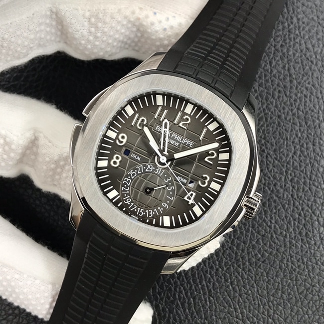ZF Factorytop-tier watch Patek Philippe Aquanaut series 5164A-001 watch front view
