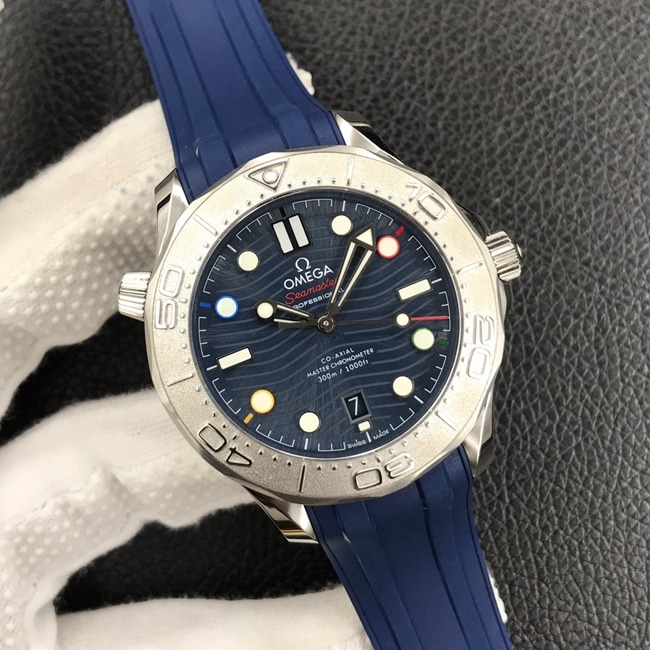 OR factory top-tier watch Omega men's blue dial blue belt Seamaster series watch front view