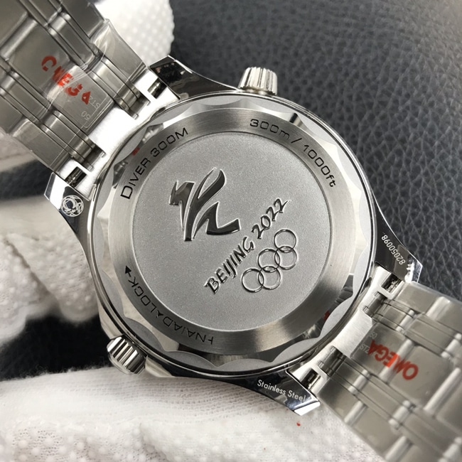 OR Factory Top collectible watches Omega Blue Plate Steel Strap Seamaster Series Men's Watch Back Cover Figure