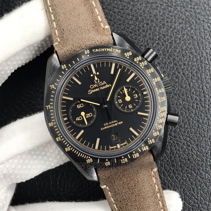 OM Factorytop-tier Dark Side of the Moon Omega Speedmaster men's ceramictop-tier watch 9300movement crazy horse leather front view