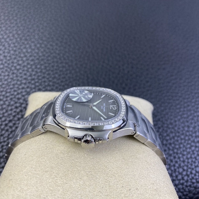PF factory top-tier replicaPatek Philippe7018 sports elegant series women's Nautilus watch side view