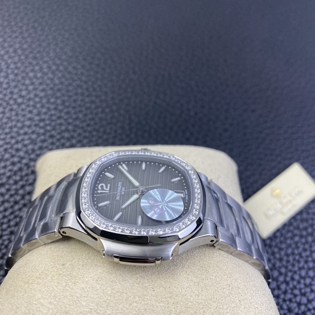 PF factory top-tier replicaPatek Philippe7018 sports elegant series women's Nautilus watch side view