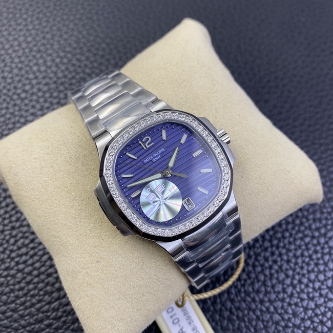 PF factory top-tier replicaPatek Philippe 7018 sports elegant series women's Nautilus front view