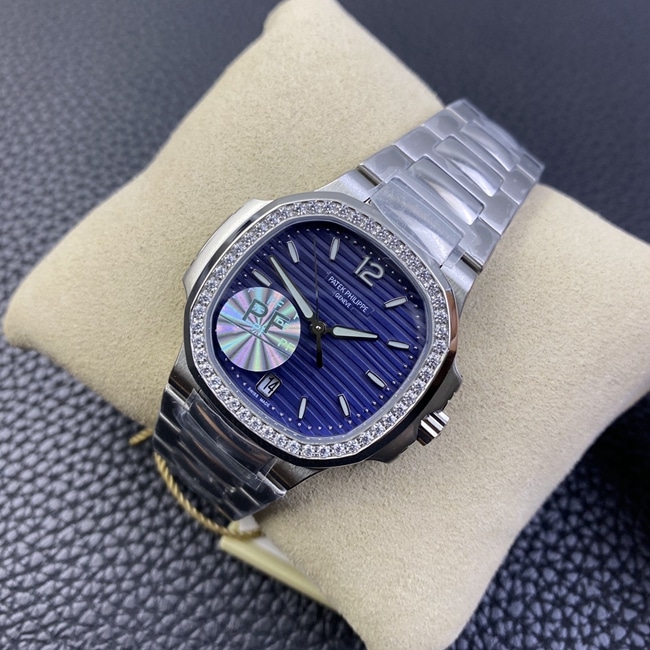 PF factory top-tier replicaPatek Philippe 7018 sports elegant series women's Nautilus front view