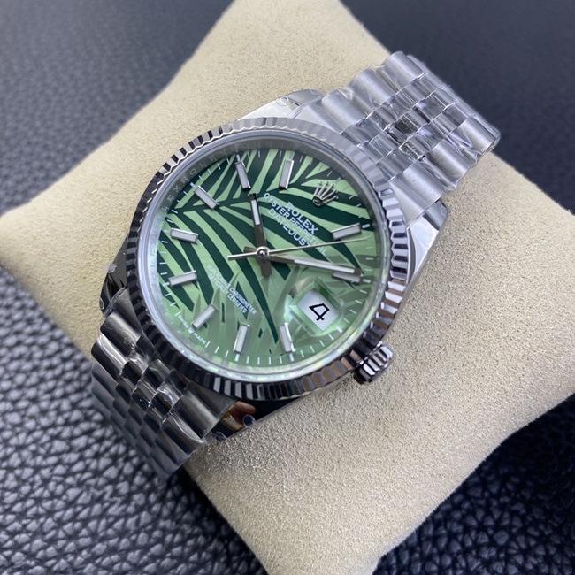 2021 top-tier watch Rolex log series 36mm new olive green jungle palm leaf pattern dial watch front view