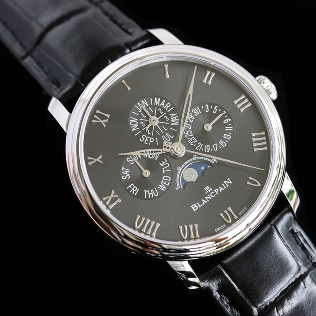 Blancpaintop-tier watch classic series 6656 automatic movement men's green dialleather strap watch front view