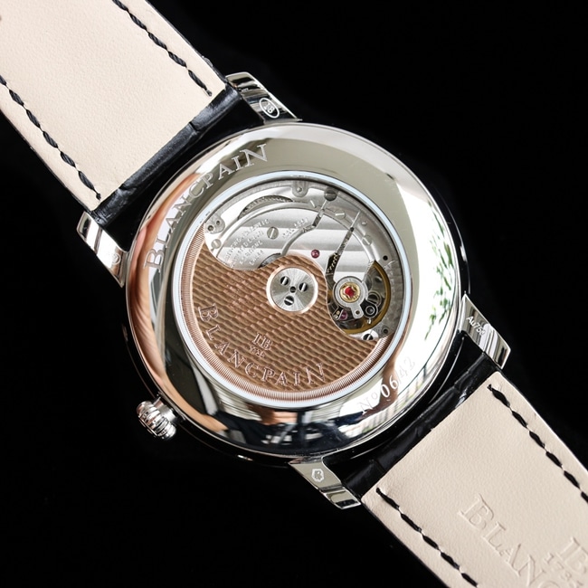 Blancpaintop-tier watch classic series 6656 automatic movement men's green dialleather strap watch movement picture