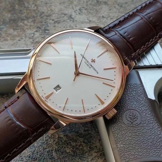 MKS Factorytop-tier replicaVacheron Constantin men's white dial brown belt heritage series 85180automatic movementleather strap watch front view