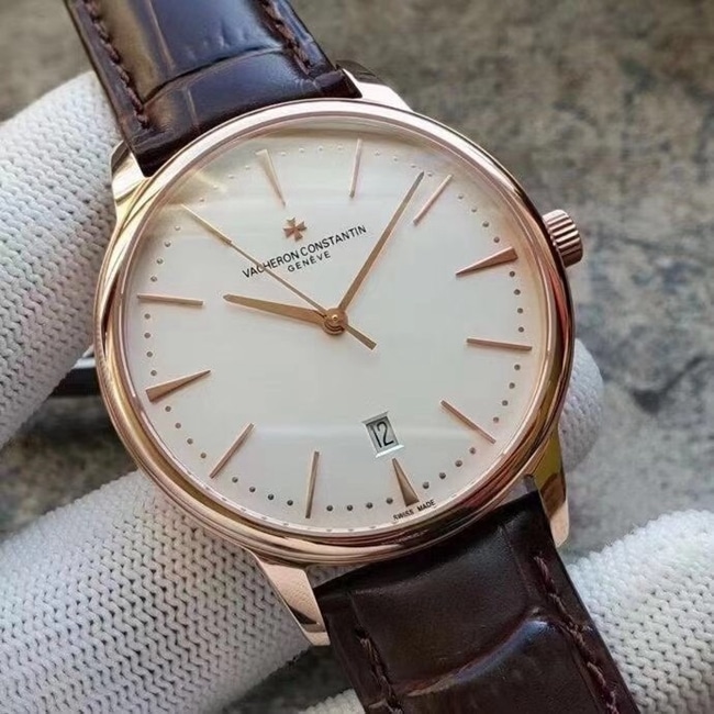 MKS Factorytop-tier replicaVacheron Constantin men's white dial brown belt heritage series 85180automatic movementleather strap watch front view