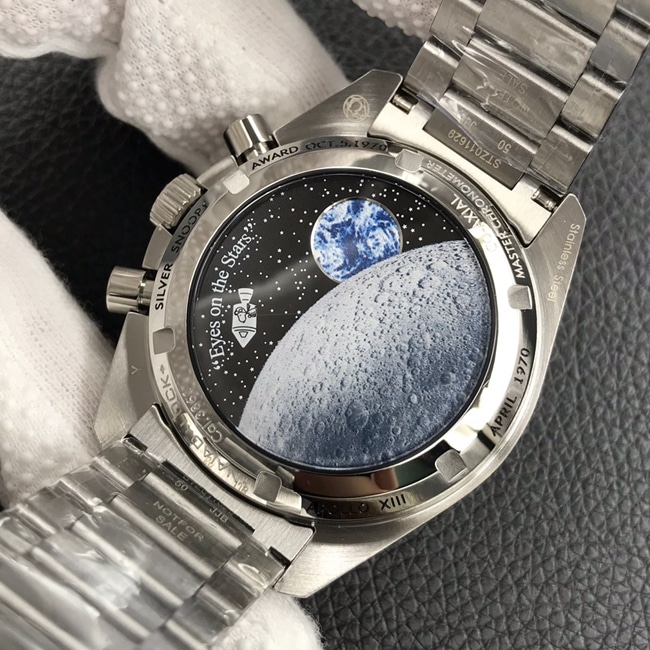 OM Factorytop-tier replicaOmega men's white dialsteel bracelet Snoopy automatic movement watch back cover picture