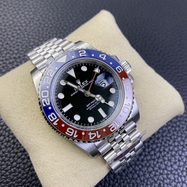 New top Rolex GMT-Master II red and blue "Coke" bezel automatic mechanical steel band men's watch, Jubilee bracelet, front view