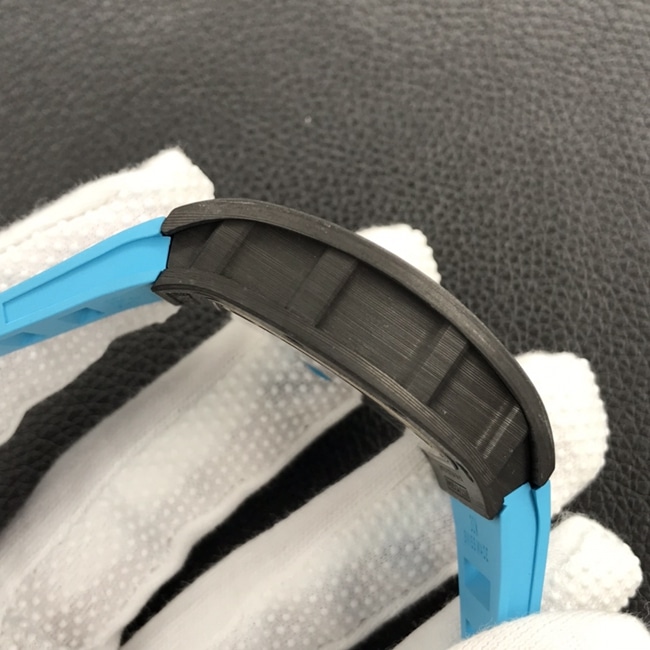 ZF Factorytop-tier watch Richard Mille global limited edition men's black dial blue rubber strap mechanical watch side view