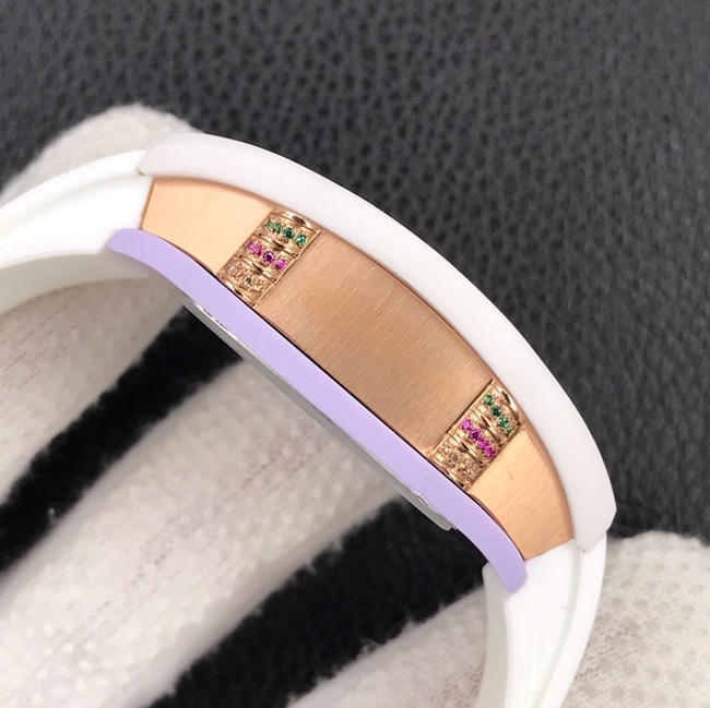 top-tier watch Richard Mille women's popular bon bon series rubber strap watch side view