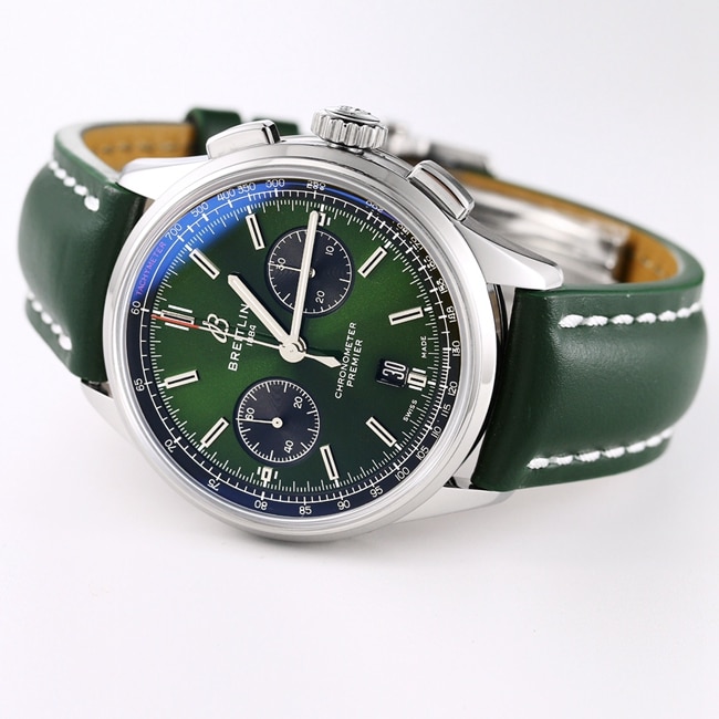GF Factory new Breitlingtop-tier watch men's green dial green strap v2 upgraded version automatic movementleather strap watch front view
