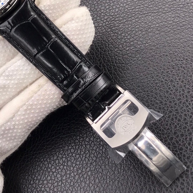 YL factory IWC top watch automatic mechanical men's white dial Portuguese Seven leather strap watch buckle photo