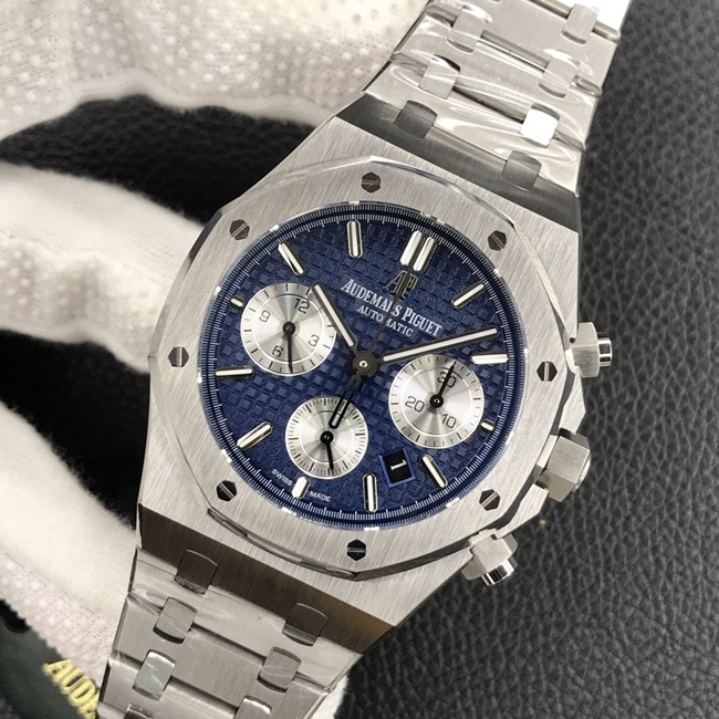 BF factory new top-tier watch Audemars PiguetRoyal Oak series 26331OR men's blue dialsteel braceletchronograph watch front view