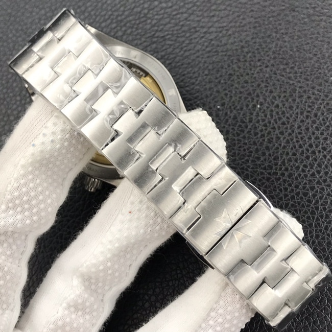 8F factory Vacheron Constantintop-tier watch men's blue dialsteel bracelet Across the World series 5500V mechanical watch clasp picture