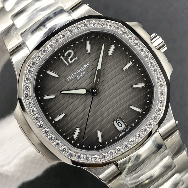 PF Factory Top Patek Philippe Nautilus Men's Black Dial Steel Strap Sports Series Automatic Mechanical Watch Front View