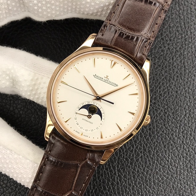 GF Factory top-tier watch Jaeger-LeCoultre men's white dial brown belt automatic movement master series leather strap watch front view