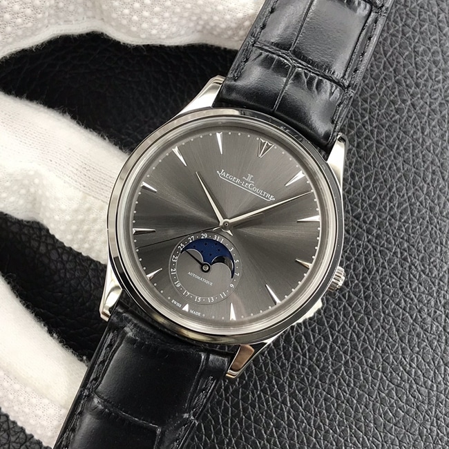 GF FactoryJaeger-LeCoultretop-tier watch moon phase master series formal men's black dial black belt automatic movement watch front view